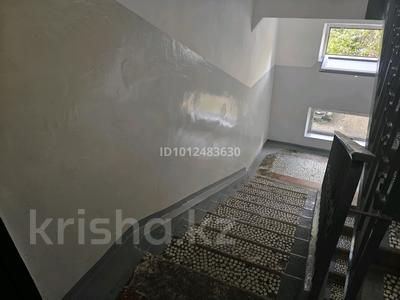 3-бөлмелі пәтер · 57 м² · 3/5 қабат, Орбита-4 ш/а. 28, бағасы: 40 млн ₸ в Алматы, Бостандыкский р-н