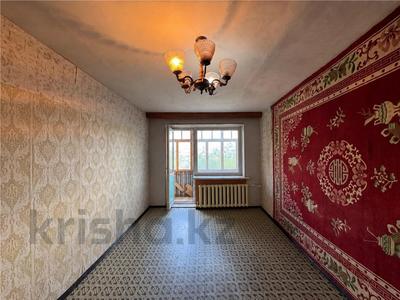 3-бөлмелі пәтер · 54 м² · 2/4 қабат, пр. Строителей, бағасы: 7.5 млн ₸ в Темиртау