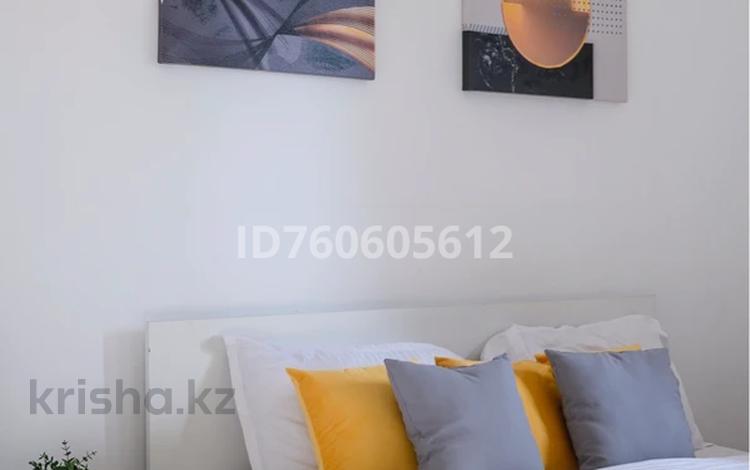 2-комнатная квартира · 100 м² · 10/15 этаж, Толе би 273/10 за 35 000 〒 в Алматы, Алмалинский р-н — фото 20