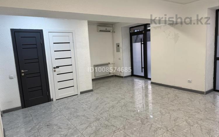 Свободное назначение, офисы, салоны красоты, медцентры и аптеки · 38 м² за 42 млн 〒 в Алматы, Турксибский р-н — фото 2