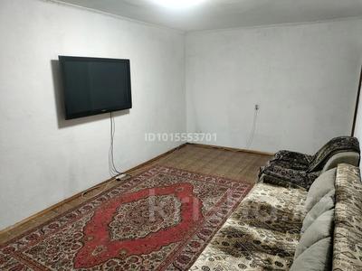 2-бөлмелі пәтер · 50 м² · 2/4 қабат, Шевченко 119 — Напротив Центральной стоматологии, бағасы: 12 000 ₸ в Талдыкоргане, мкр Жетысу