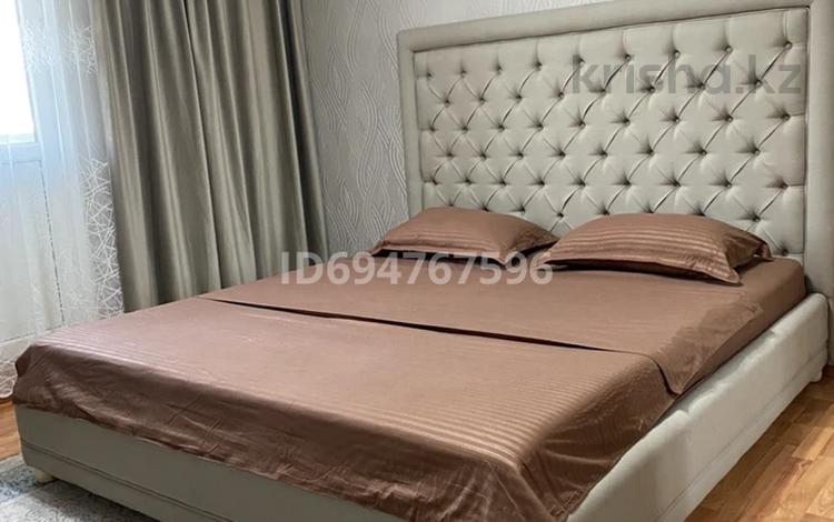 1-комнатная квартира · 40 м² · 12/12 этаж, Байтерекова 119 — Бауыржан Момышулы за 18 000 ₸ в Алматы, Алатауский р-н — фото 2