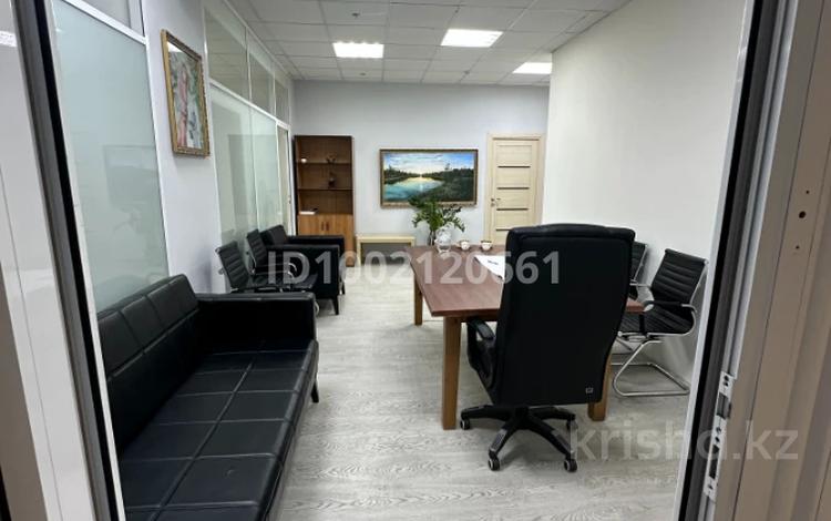 Офисы · 100 м² за 800 000 〒 в Астане, Есильский р-н — фото 7