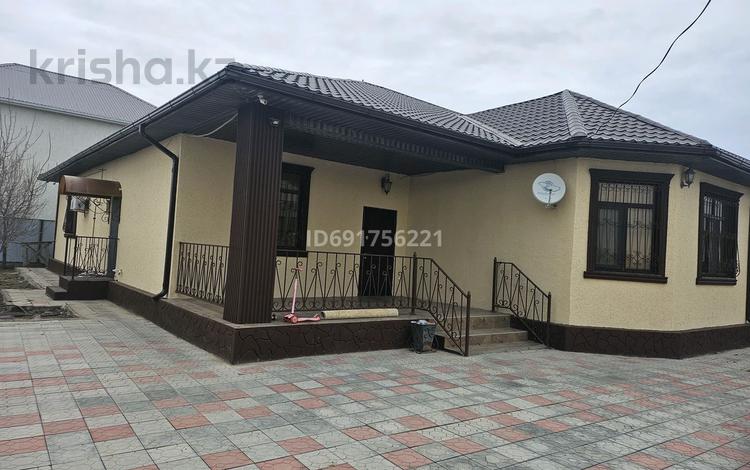 Отдельный дом · 4 комнаты · 245 м² · 10 сот., мкр Ракуша, С.Хасанова 35 а — Школы М.Утемисова за 58 млн 〒 в Атырау — фото 24