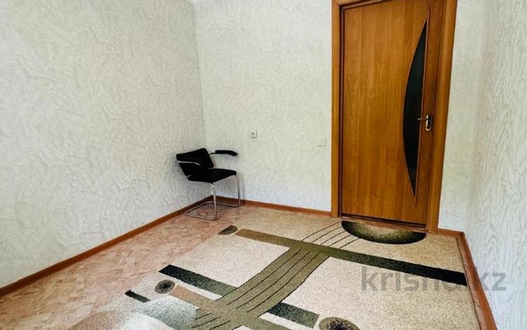 3-комнатная квартира · 62 м² · 2/5 этаж, Победы 13 за 25.7 млн ₸ в Семее — фото 2