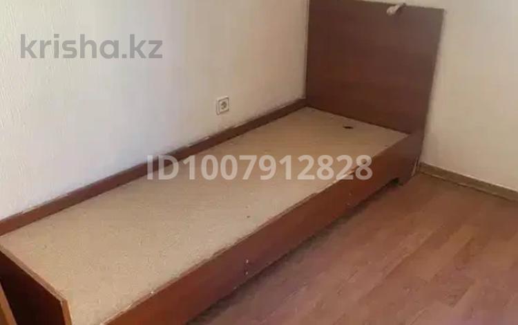1 комната · 14 м², Абая 14 за 140 000 ₸ в Усть-Каменогорске — фото 2
