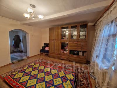 Отдельный дом · 3 комнаты · 76.4 м² · 5 сот., Акмолинская — Геологоразведочный колледж за 10 млн 〒 в Семее