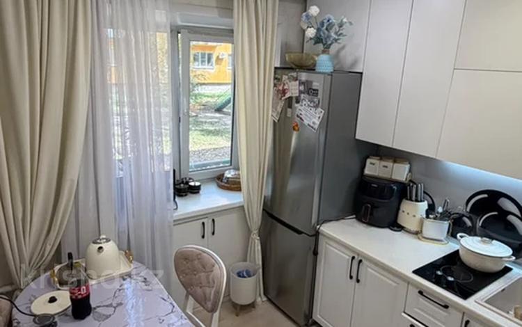 2-комнатная квартира · 45 м², Назарбаева 84 за 16 млн ₸ в Усть-Каменогорске — фото 2