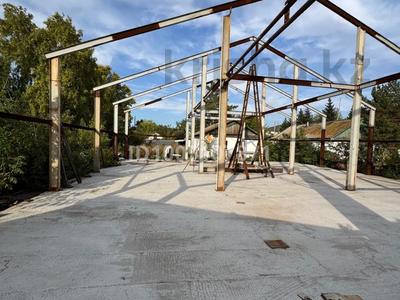 Отдельный дом · 3 комнаты · 80 м² · 12 сот., Атбасар 16 — Тлендиева на пересечении Карталы за 63 млн 〒 в Астане, Сарыарка р-н