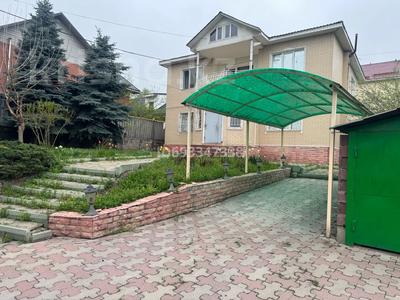 6-бөлмелі үй тәулігіне, 200 м², мкр Хан Тенгри 188, бағасы: 100 000 〒 в Алматы, Бостандыкский р-н