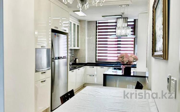 4-комнатная квартира · 137 м² · 20/21 этаж, Кошкарбаева за ~ 90 млн ₸ в Астане, Сарайшык р-н — фото 2