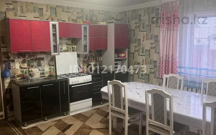 Отдельный дом · 4 комнаты · 100 м² · 10 сот., Пер.Каржаубайулы за 20 млн ₸ в Семее — фото 2