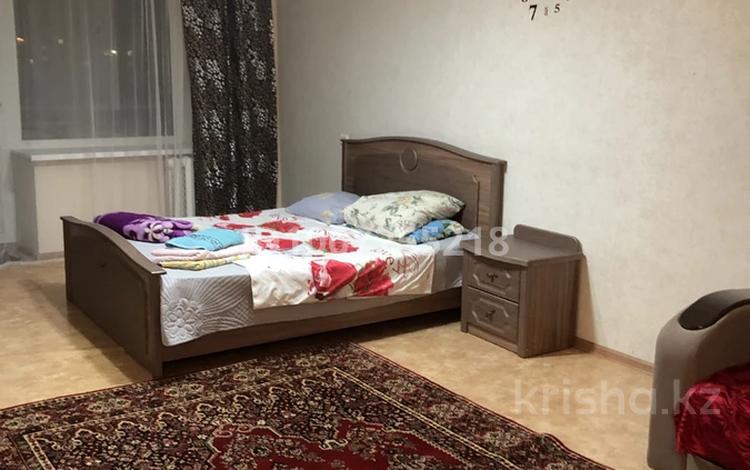 1-комнатная квартира · 36 м² · 3/9 этаж, Бурова 6 — Кабанбай батыра за 10 000 ₸ в Усть-Каменогорске, Ульбинский — фото 2