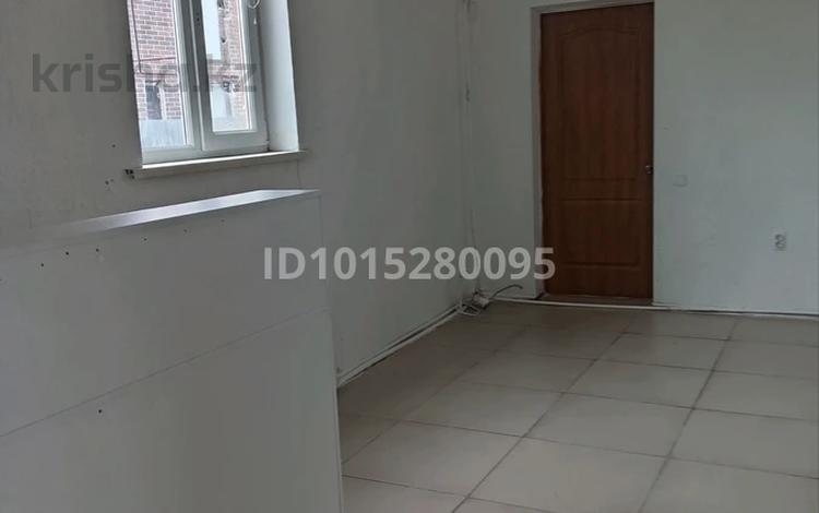 Свободное назначение · 70 м² за 200 000 ₸ в Уральске — фото 2