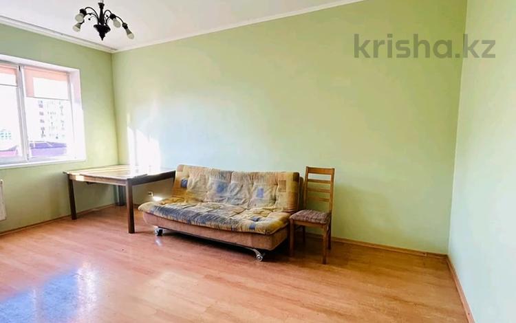 3-комнатная квартира · 65 м² · 6/9 этаж, мкр Аксай-4 за 44.5 млн ₸ в Алматы, Ауэзовский р-н — фото 2