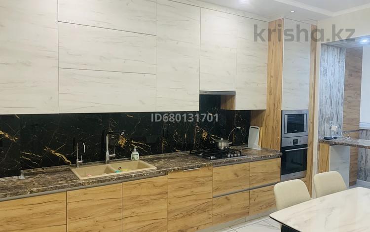 3-бөлмелі пәтер · 105 м² · 3/10 қабат, Газиза Жубанова 146 — Санкибай батыра, бағасы: 46.5 млн ₸ в Актобе — фото 3