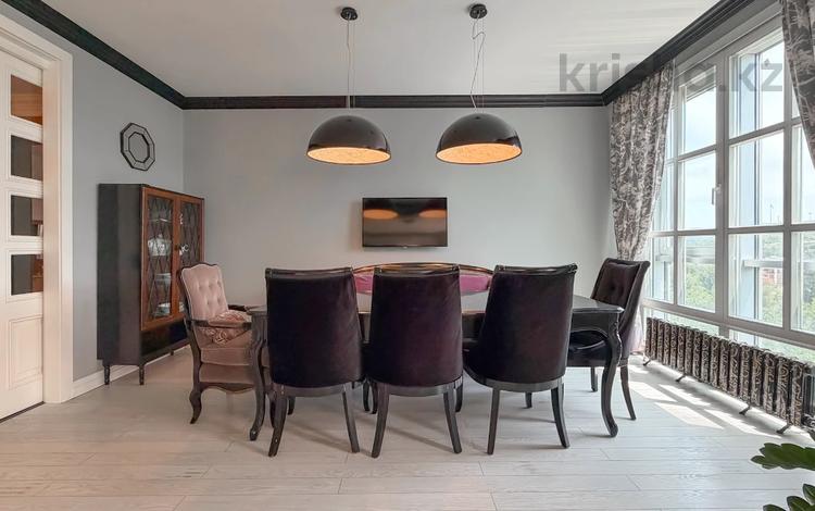 4-бөлмелі пәтер · 250 м² · 6/13 қабат, Аль-Фараби — Ергожина, бағасы: 185 млн ₸ в Алматы, Бостандыкский р-н — фото 50