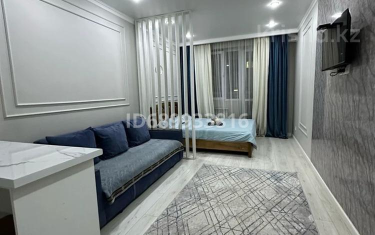 1-бөлмелі пәтер · 35 м² · 1/10 қабат, Толе би 285/8 к1 — Утеген батыра, бағасы: 17 000 ₸ в Алматы, Ауэзовский р-н — фото 19
