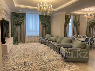 3-комнатная квартира · 120 м², Кабанбай батыра 7 за 600 000 ₸ в Астане, Есильский р-н