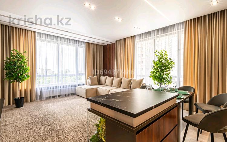 3-бөлмелі пәтер · 100 м² · 5 қабат, Аль-Фараби 27 27/3 — Ресторан Дюшес, бағасы: 100 000 ₸ в Алматы — фото 2