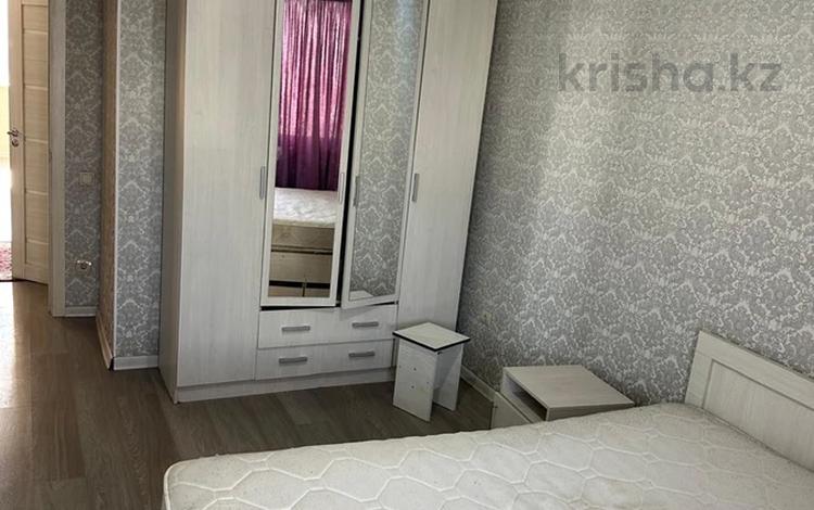 2-комнатная квартира · 54 м² · 4/9 этаж, мкр Шугыла, Жунисова — Толе би проспект Алатау за 250 000 ₸ в Алматы, Наурызбайский р-н — фото 2