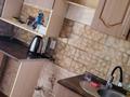 3-бөлмелі пәтер · 63 м² · 4/5 қабат, Ескі Майқұдық ш/а., 16 микрорайон 1 — В районе Казпочты и Сатурна, бағасы: 100 000 ₸ в Караганде, Алихана Бокейханова р-н — фото 4