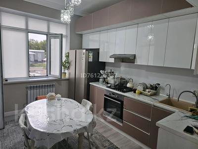 3-комнатная квартира · 89 м² · 1/9 этаж, Сатпаева 30А за 250 000 ₸ в Таразе