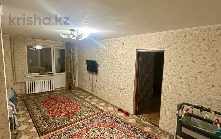 2-бөлмелі пәтер · 69 м² · 4/10 қабат, мкр 12 49, бағасы: 20 млн ₸ в Актобе — фото 2