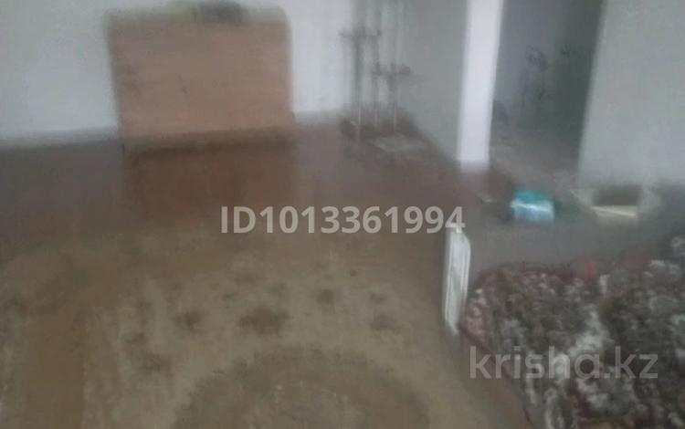 3-бөлмелі пәтер · 60 м² · 3/4 қабат, Панфилов 30, бағасы: 13 млн ₸ в  — фото 2