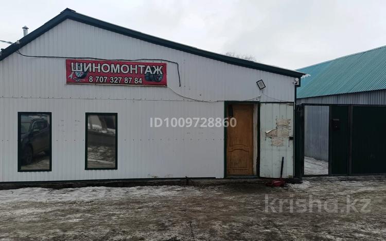 Отдельный дом · 4 комнаты · 100 м² · 5 сот., Асау -барака 144 за 22 млн 〒 в Актобе, мкр. Курмыш — фото 2