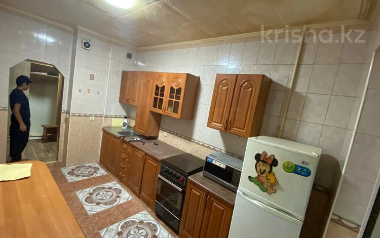 2-комнатная квартира · 58 м² · 1/5 этаж, Водник 2 72 — Водник 2, дом 72 за 180 000 ₸ в Алматы — фото 2