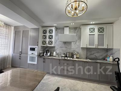 5-бөлмелі пәтер · 163.8 м² · 4/5 қабат, мкр. Алтын орда 21м, бағасы: 57 млн ₸ в Актобе