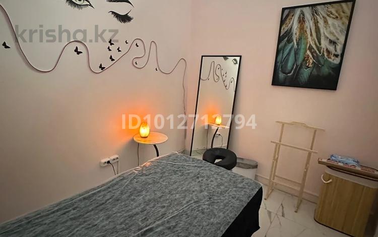 Салоны красоты · 15 м² за 150 000 ₸ в Астане, Нура р-н — фото 2