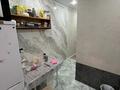2-бөлмелі пәтер · 53.3 м² · 4/5 қабат, 15-шағынаудан 1, бағасы: 11.5 млн ₸ в Караганде, Алихана Бокейханова р-н — фото 3