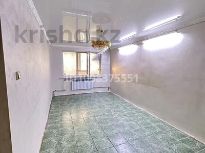 3-комнатная квартира · 67 м² · 2/5 этаж, 1 мкр 23 — Остановка Байтерекке қарсы за 18 млн 〒 в Кульсары