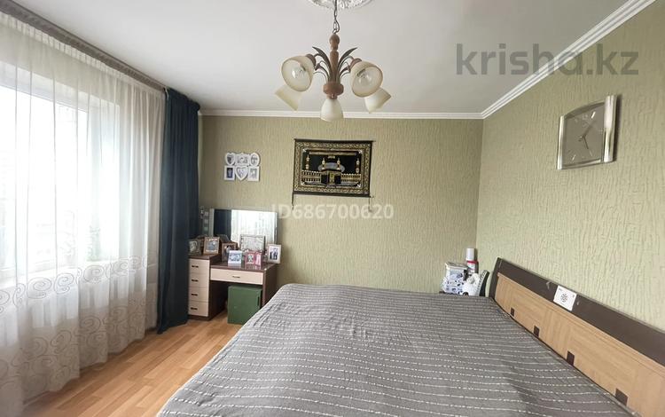 4-комнатная квартира · 84.5 м² · 7/10 этаж, мкр Юго-Восток, Мкр Гульдер 1 6 за 31 млн ₸ в Караганде, Казыбек би р-н — фото 2