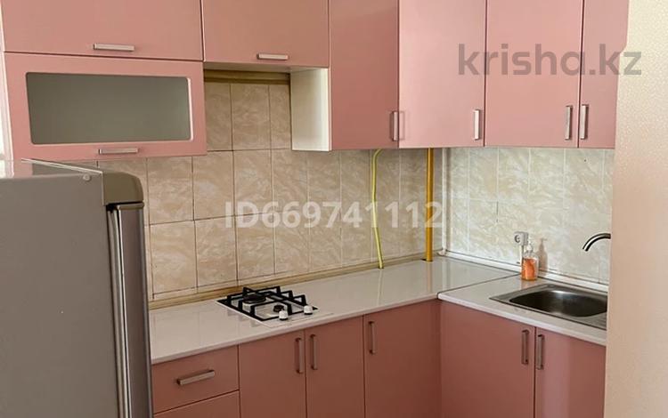 2-комнатная квартира · 50 м² · 2/8 этаж, 33-й мкр, 33 й мкр 31 за 120 000 ₸ в Актау — фото 2
