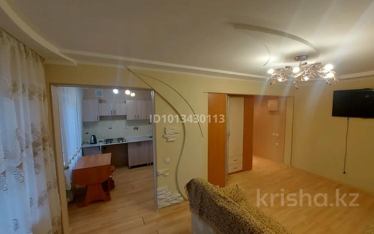 1-комнатная квартира · 30 м² · 4/5 этаж, Торайгырова — Торайгырова-Назарбаева за 130 000 ₸ в Павлодаре — фото 2