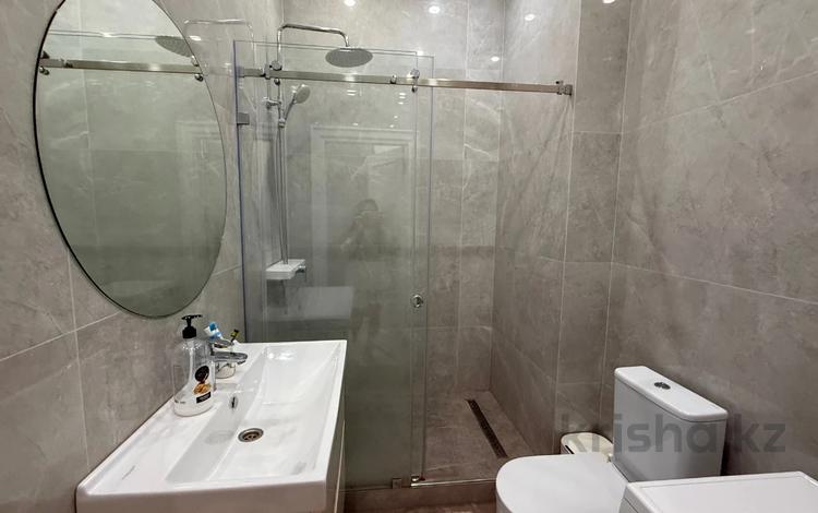 4-комнатная квартира · 152.8 м² · 2/5 этаж, мкр. Алтын орда за 80 млн ₸ в Актобе — фото 2