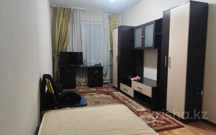 2-комнатная квартира · 45 м² · 1/5 этаж, мкр №1 74 за 280 000 ₸ в Алматы, Ауэзовский р-н — фото 26