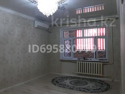 Аренда квартир в Туркестанской обл.: 2-комнатная квартира · 48 м² · 4/5 этаж, Аль фараби — Возле садик таншолпан за 90 000 〒 2-комнатная квартира · 48 м² · 4/5 этаж, Аль фараби — Возле садик таншолпан за 90 000 〒 в Кентау