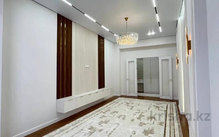 2-бөлмелі пәтер · 80 м² · 8/9 қабат, 16-й мкр 14, бағасы: 29.7 млн ₸ в Актау — фото 12