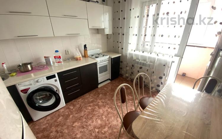 1-бөлмелі пәтер · 41.8 м² · 8/9 қабат, Аэропорт 7, бағасы: 20 млн ₸ в Костанае — фото 10