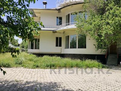 Аренда домов или дач в Алматы: Отдельный дом · 9 комнат · 500 м², Верещагина 177 за 2.5 млн 〒 Отдельный дом · 9 комнат · 500 м², Верещагина 177 за 2.5 млн 〒 в Алматы, Алмалинский р-н