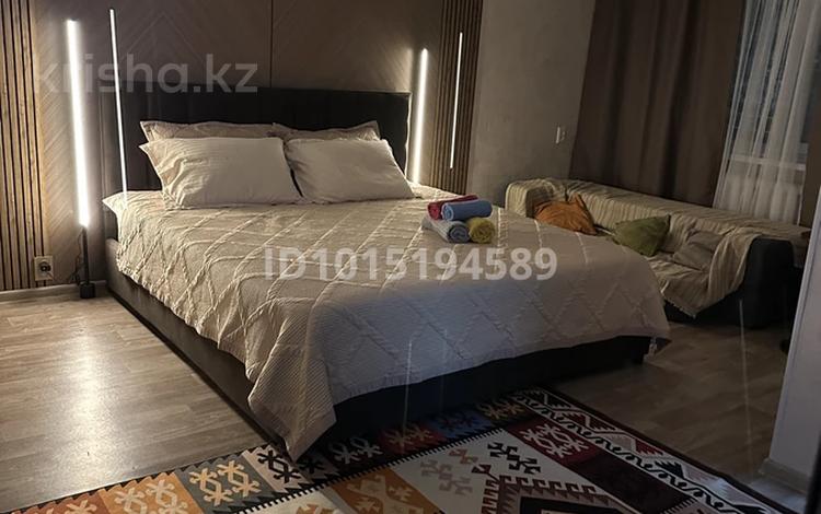 1-комнатная квартира · 45 м² · 1/4 этаж, Караганды 26/1 — Караганды -Республики за 15 000 ₸ в Темиртау — фото 20