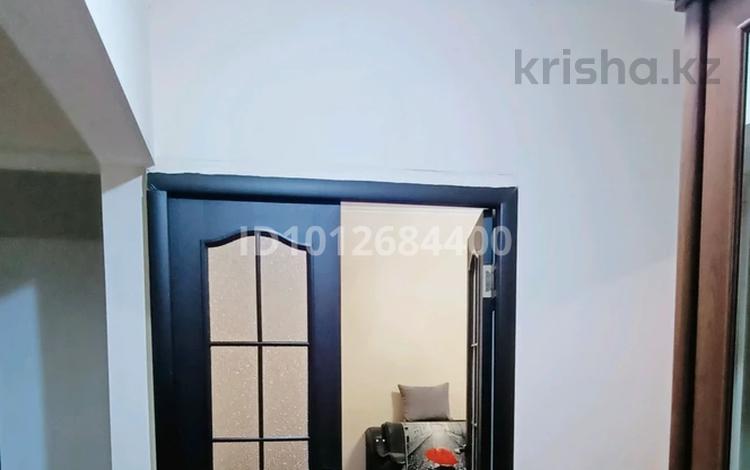 4-комнатная квартира · 82 м² · 4/5 этаж, Массив Карасу 17 — ТД "Магнум", рынок "Кайкармет" за 24 млн ₸ в Таразе — фото 2