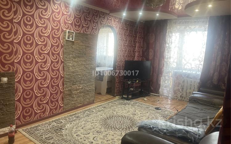 3-бөлмелі пәтер · 60 м² · 4/4 қабат, Ишимская 78, бағасы: 10 млн ₸ в Караганде, Алихана Бокейханова р-н — фото 2
