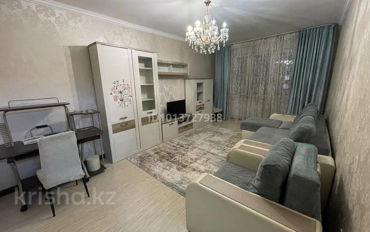 2-бөлмелі пәтер · 67 м² · 8/9 қабат, мкр Нуркент — Рыскулова Момышулы, бағасы: 280 000 ₸ в Алматы, Алатауский р-н — фото 2