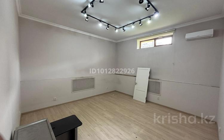 Еркін · 31.7 м², бағасы: ~ 11.7 млн ₸ в Алматы, Бостандыкский р-н — фото 12