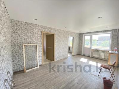 3-бөлмелі пәтер · 49.1 м² · 4/5 қабат, 23-шағынаудан, бағасы: 12.5 млн ₸ в Караганде, Алихана Бокейханова р-н